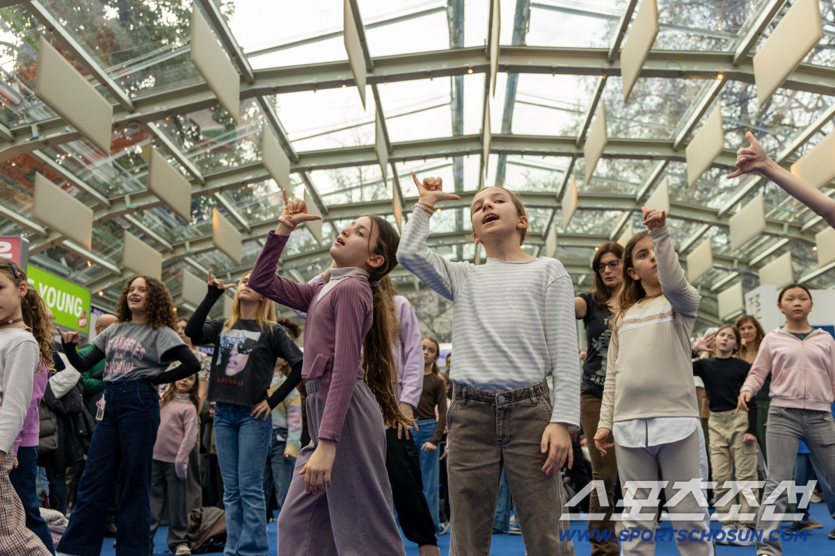 "한국 좋아!" 밀라노 코리아하우스 역대급 대박! 총3만2656명 찾았다…