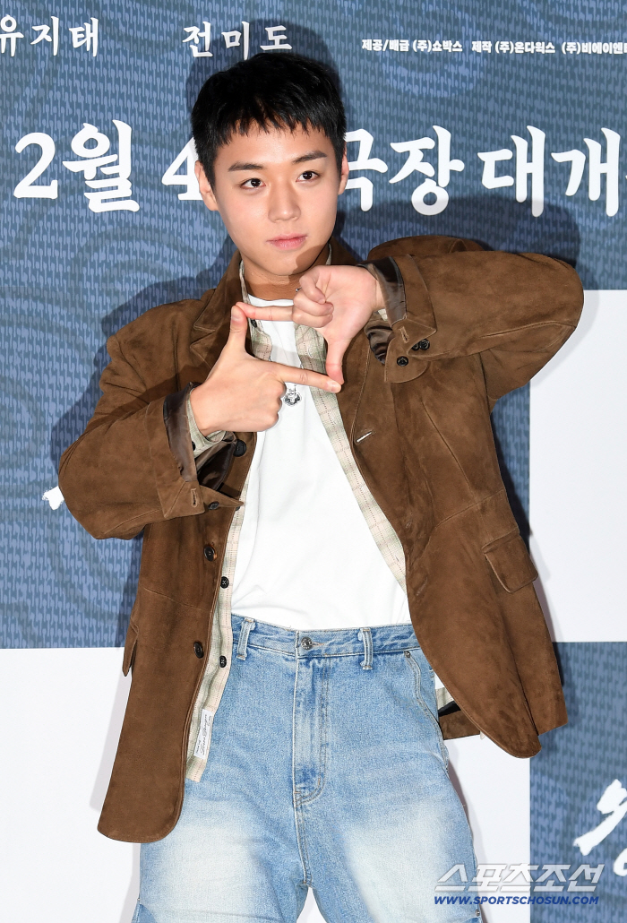 [SC줌人] "내 맘속 단종 저장"…박지훈, '왕사남' 15kg 피폐 감량→22살 父 G바겐 효도까지