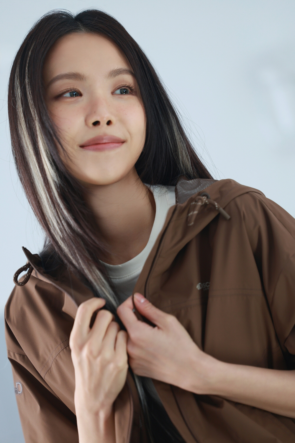 손나은, 탄탄한 복근 자랑…트레이닝복 입어도 굴욕 없네