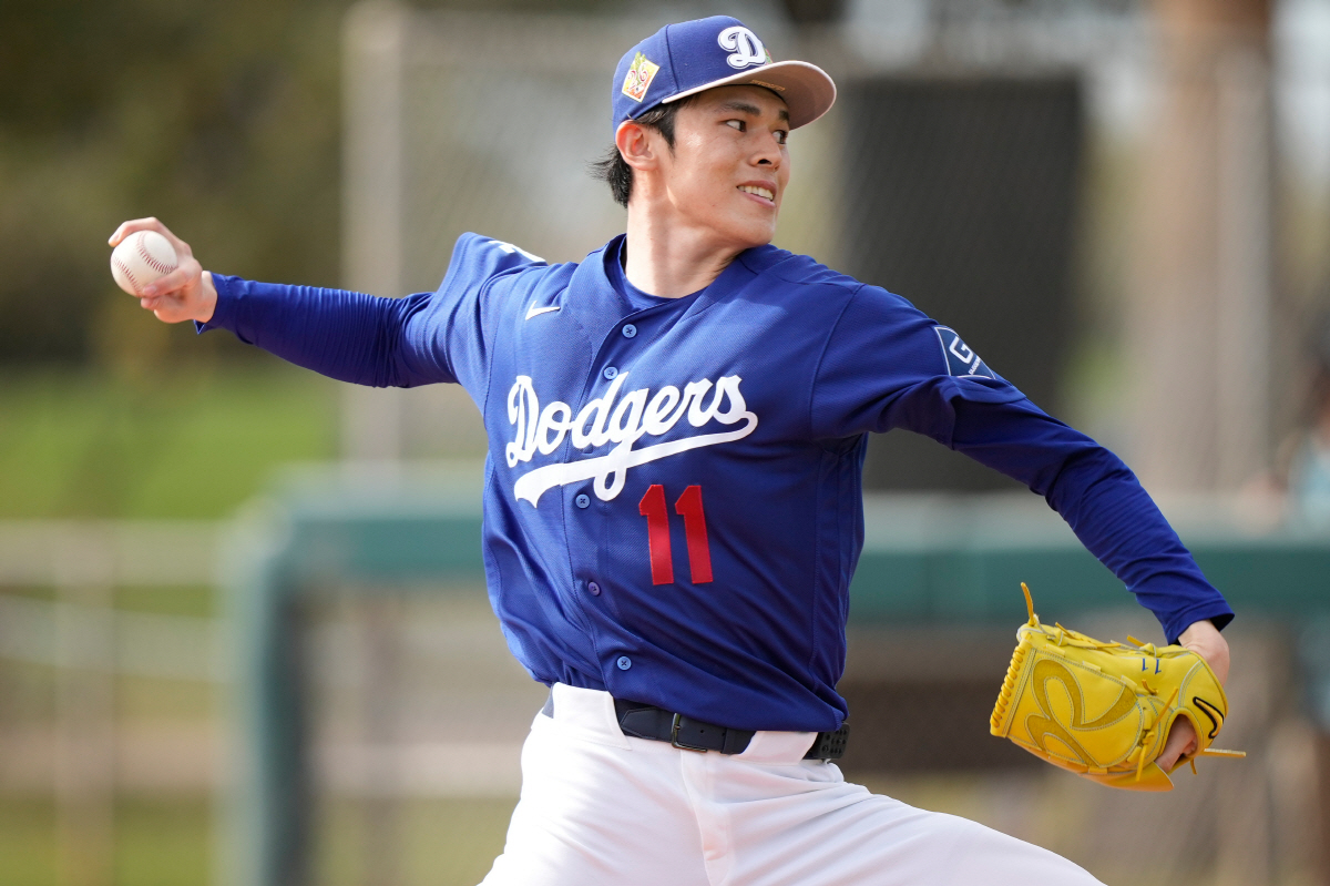 대충격! 다저스 사사키, 올해도 '꽝!'인가  → 첫 경기 1⅓이닝 3실…