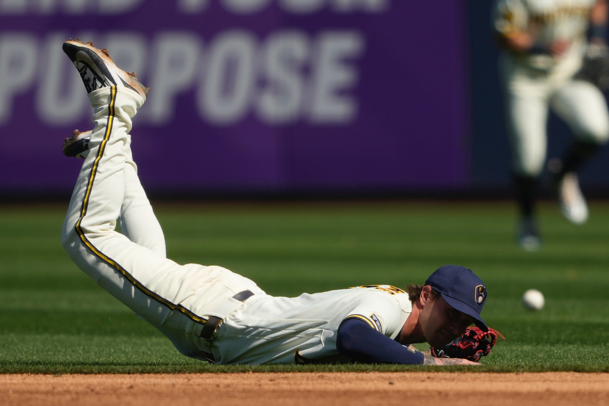 변덕스러운 '타순 투어', 이정후 4G 연속 안타 초짜 감독 마음 홀렸다…