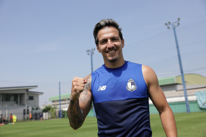 '더 젊고 강해진' 서울 이랜드, 김도균 감독 3년차 승격 시동 걸었다