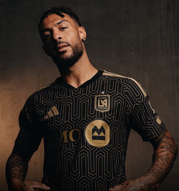 [오피셜]"흥민이형 저 남아요" 흥부듀오는 계속된다! '이적설' 부앙가,…