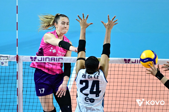 "레베카 6득점? 그게 실력이다" 77분 무기력 완패에 한숨 내쉰 日명장의 고민 [인천패장]