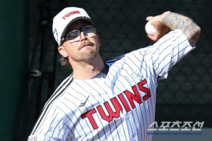 LG의 유비무환. 아쿼를 불펜 아닌 선발을 뽑은 이유. WBC,AG까지 계산했다. 