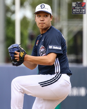 '3 5 선발 상비군 시스템' 삼중 안전장치! 역시 투수전문가 감독은 계획이 있구나 → 두산 선발진 재건 프로젝트, 플랜A B C까지 대비한다 [미야자키 현장]