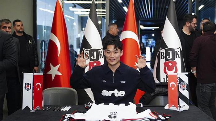 2026년 韓 축구 최고 초대박, 사인회로만 16억 벌어? '국대 주전'…