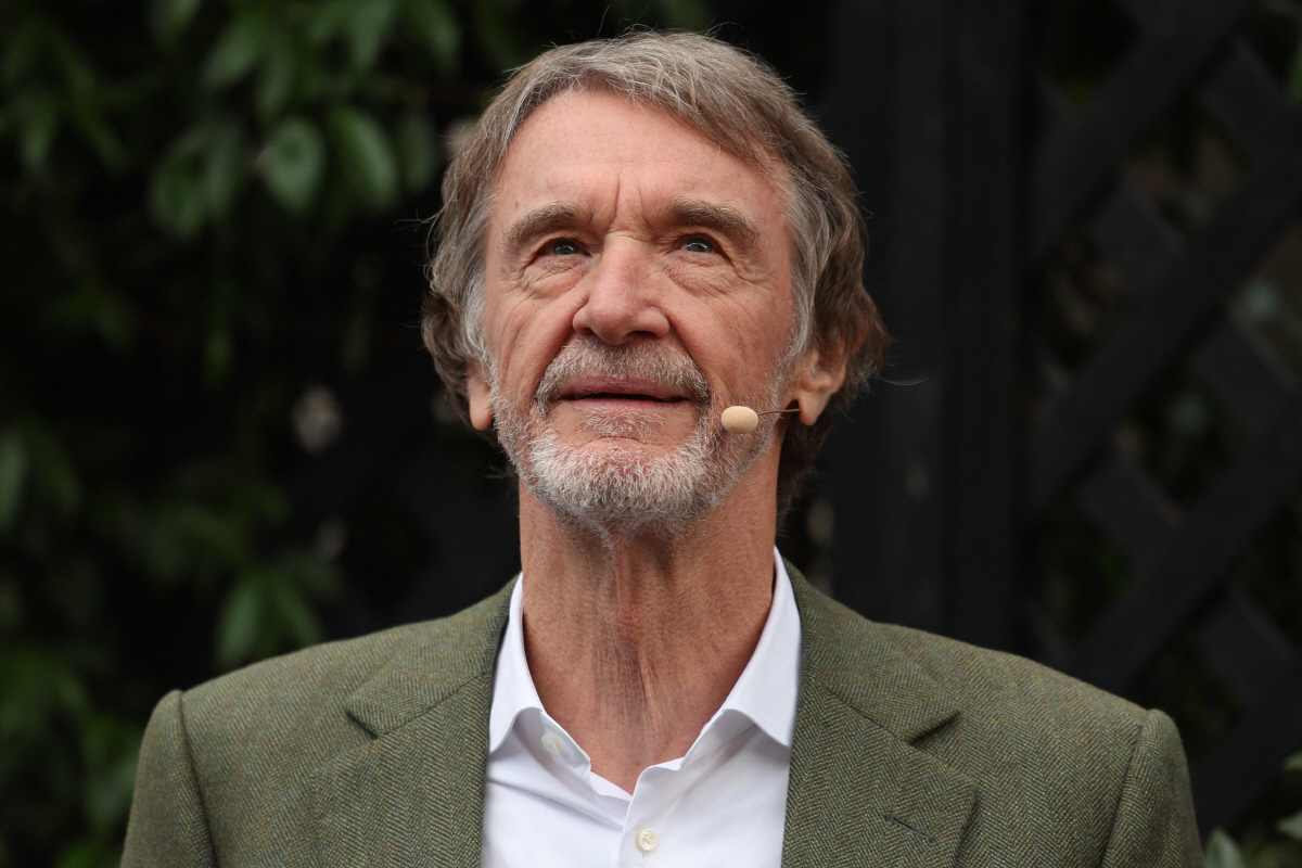 '축구단 이렇게 하면 망한다' 맨체스터 유나이티드, 아모림-텐하흐 교체·…