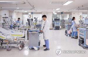 [바이오사이언스] 희귀질환의 달…국산 치료제 승부수 통할까