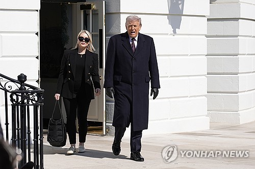 앤트로픽-美행정부 갈등 확전…트럼프, 앤트로픽 사용중단 지시