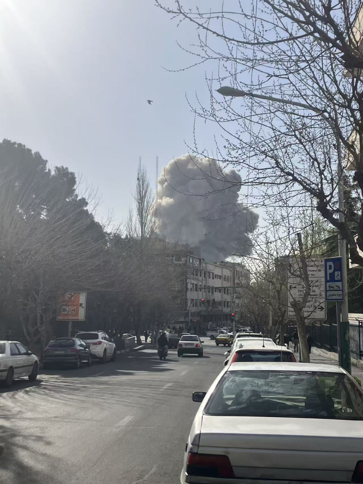 "美-이스라엘, 이란 공습에 중동전쟁 조짐" 이란에서 뛰는 '한국 선수'…