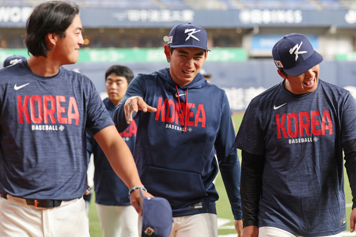 "맨날 국대 참사의 주역" 울고 또 울었다, 이제 韓 야구 이끈다…"선배…