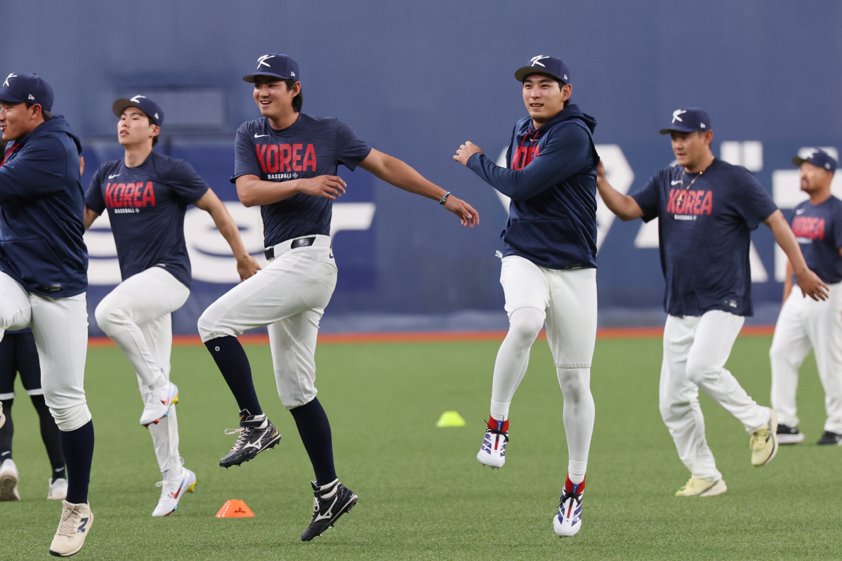 "맨날 국대 참사의 주역" 울고 또 울었다, 이제 韓 야구 이끈다…"선배…