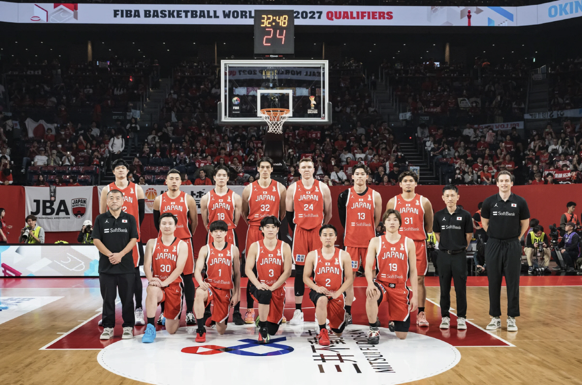 '3.1절의 치욕' 한국농구,일본에 완패했다…마줄스 감독, 데뷔전 2연패…