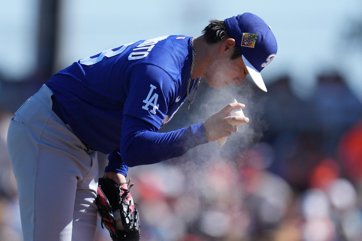日에이스, WBC 대만전 50구 이하 투구? "다저스와 논의"…대체 왜?
