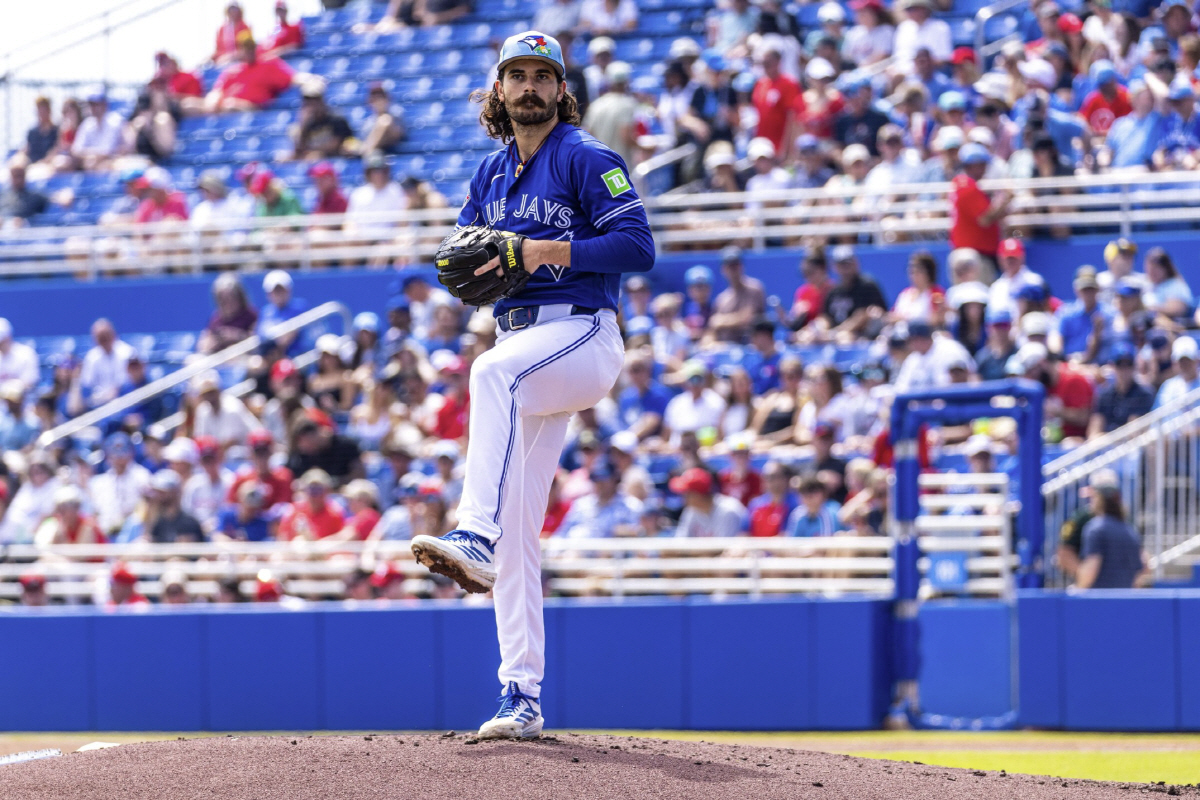 첫 판에 벌써 159.2㎞, 3042억 토론토 뉴에이스, 'FA 대박 계…