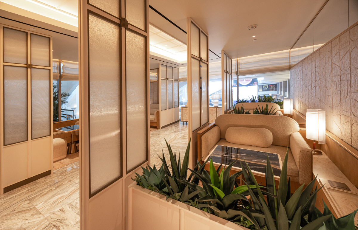 대한항공, LA공항에 '차세대 플래그십 라운지' 오픈