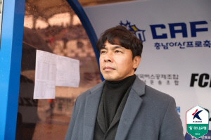 [현장인터뷰] 역시 물러서지 않는 공격 축구...임관식 감독 
