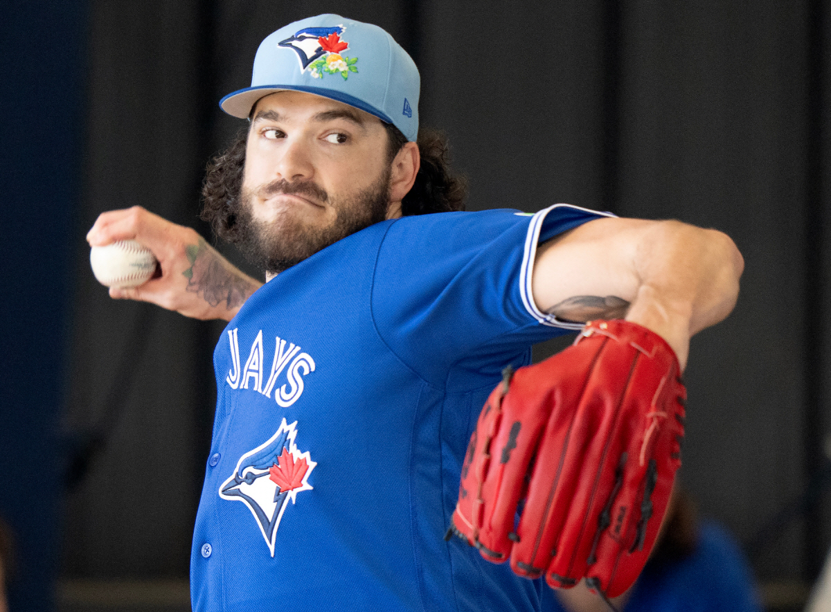 아찔한 155㎞! '2이닝 4안타 1실점', 4선발 폰세 이러면서 적응력…