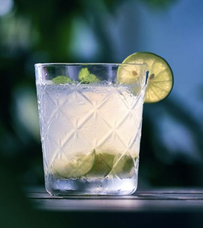 양주 32잔 먹여 여성 숨지게 한 남성…"성적 의도 없었다" 항변