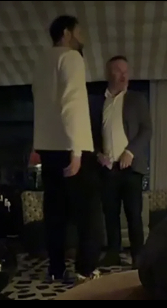 더 선 독점, '아내 임신 중 성매매 논란' 루니 또또또 스캔들, "와이…