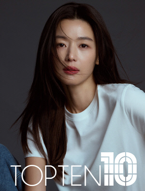 전지현, 탑텐 브랜드 앰버서더 발탁…