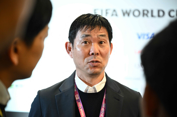 "죄송합니다, 정말 죄송합니다" 대국민 사과 피할 수 있을까...日 감독 파격 결단, "쾌적한 환경 좋아, 고된 이동 감수"