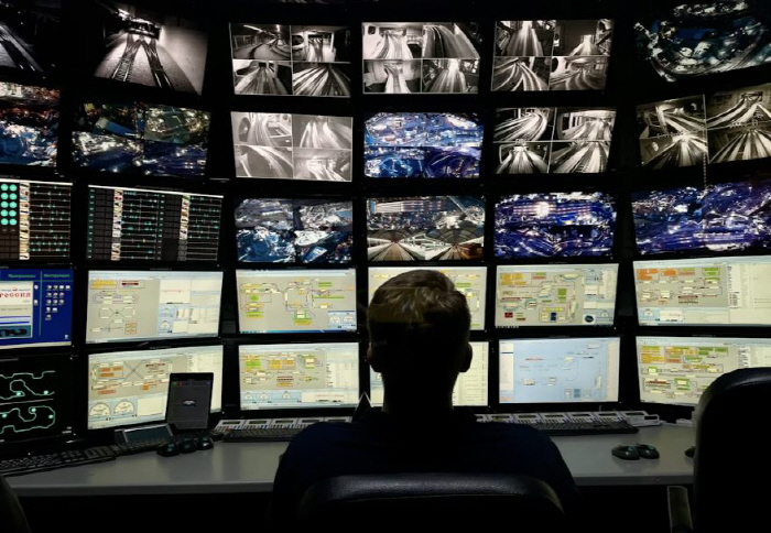 '하메네이 암살' 이스라엘, 이란 교통 CCTV 해킹…"20년 넘게 정보…