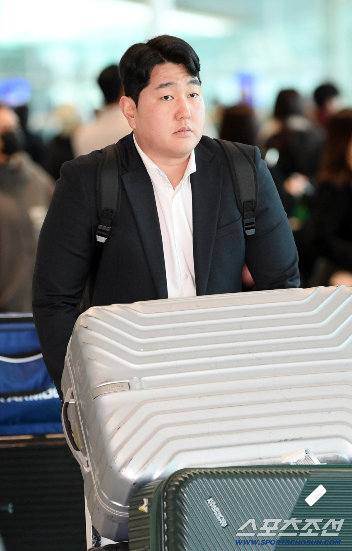 '줄부상 악몽' 투수에서 야수로? 장승현 햄스트링 부상. 조기귀국 후 M…