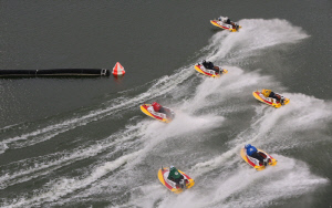 <경정> '불리함을 뒤집는 한 수'… 아웃 코스의 반란!