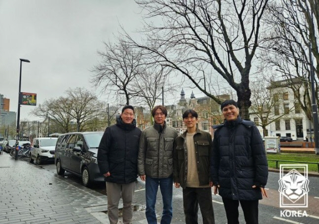 '월드컵 준비 착착' 유럽파 만나고 온 홍명보 감독 "외부 변수에도 흔들…