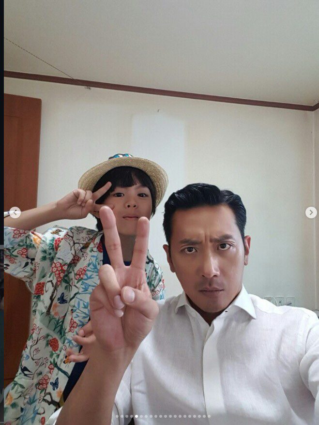 정지훈, 하정우 중앙대 후배 됐다 "하삼촌 밥 10번 약속 기억하시나요?…