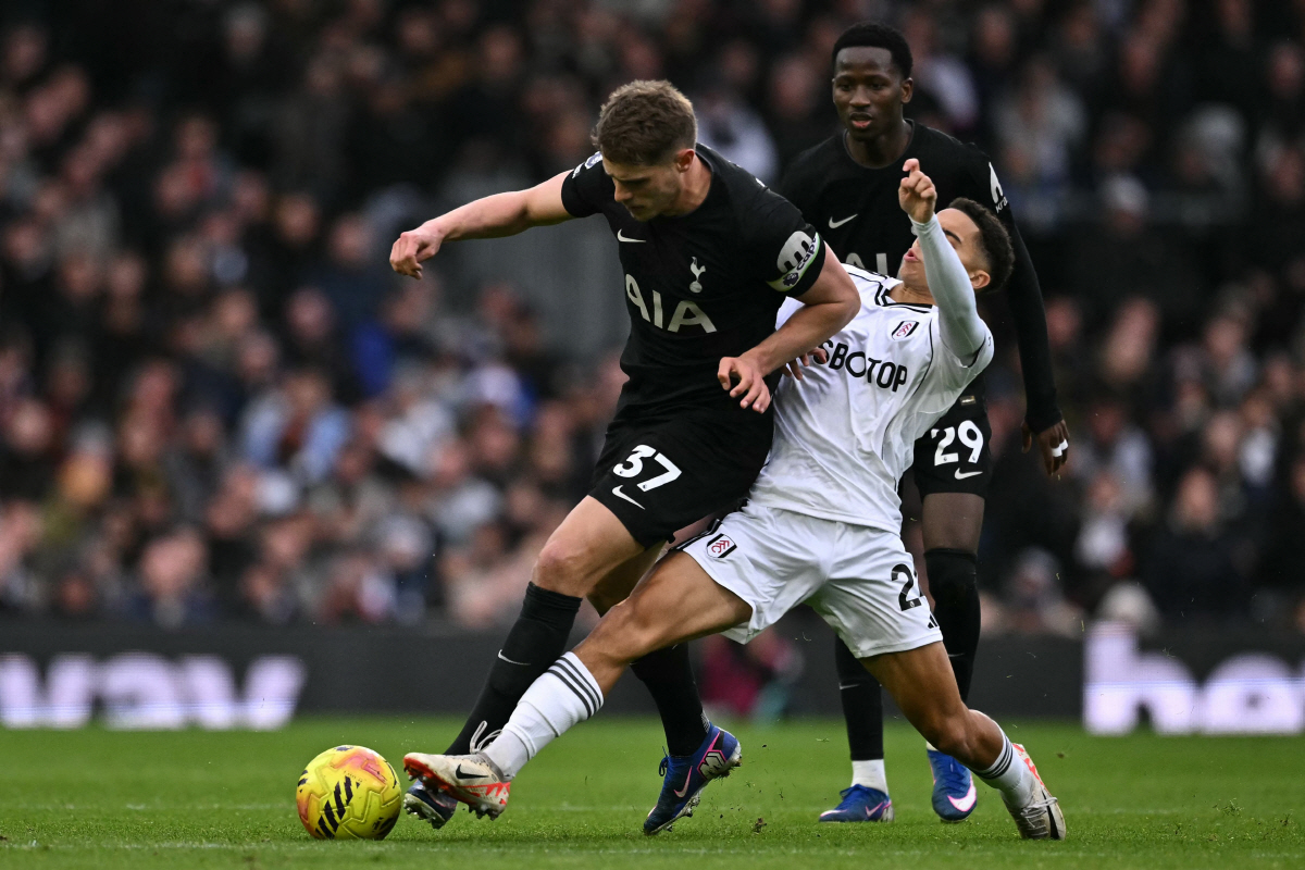 손흥민 '연봉 삭감+욕받이 주장' 탈출→美친 판단 대적중…토트넘 5000…