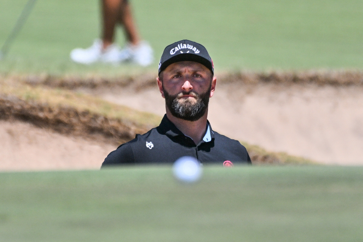 "LIV 선수들, 협박 당하고 있다" 욘 람, DP월드투어에 직격탄…결국…