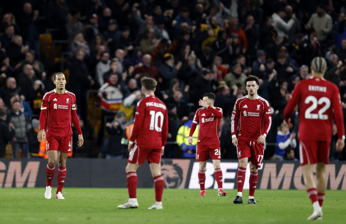 "혼자는 못 죽지" 황희찬의 울버햄튼 또또 미쳤다! 리버풀에 2-1 깜짝…