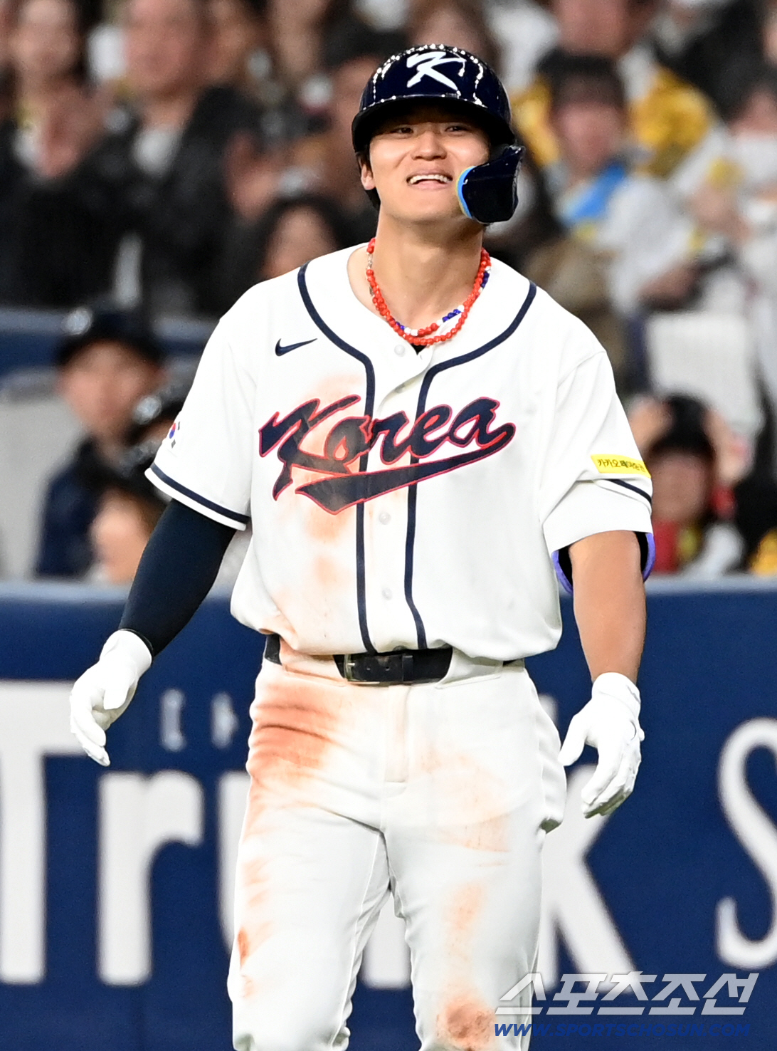 '고작 23살 괴물들' 세계에 韓 핵타선 공포 심었다…"지금 도영이 포커…