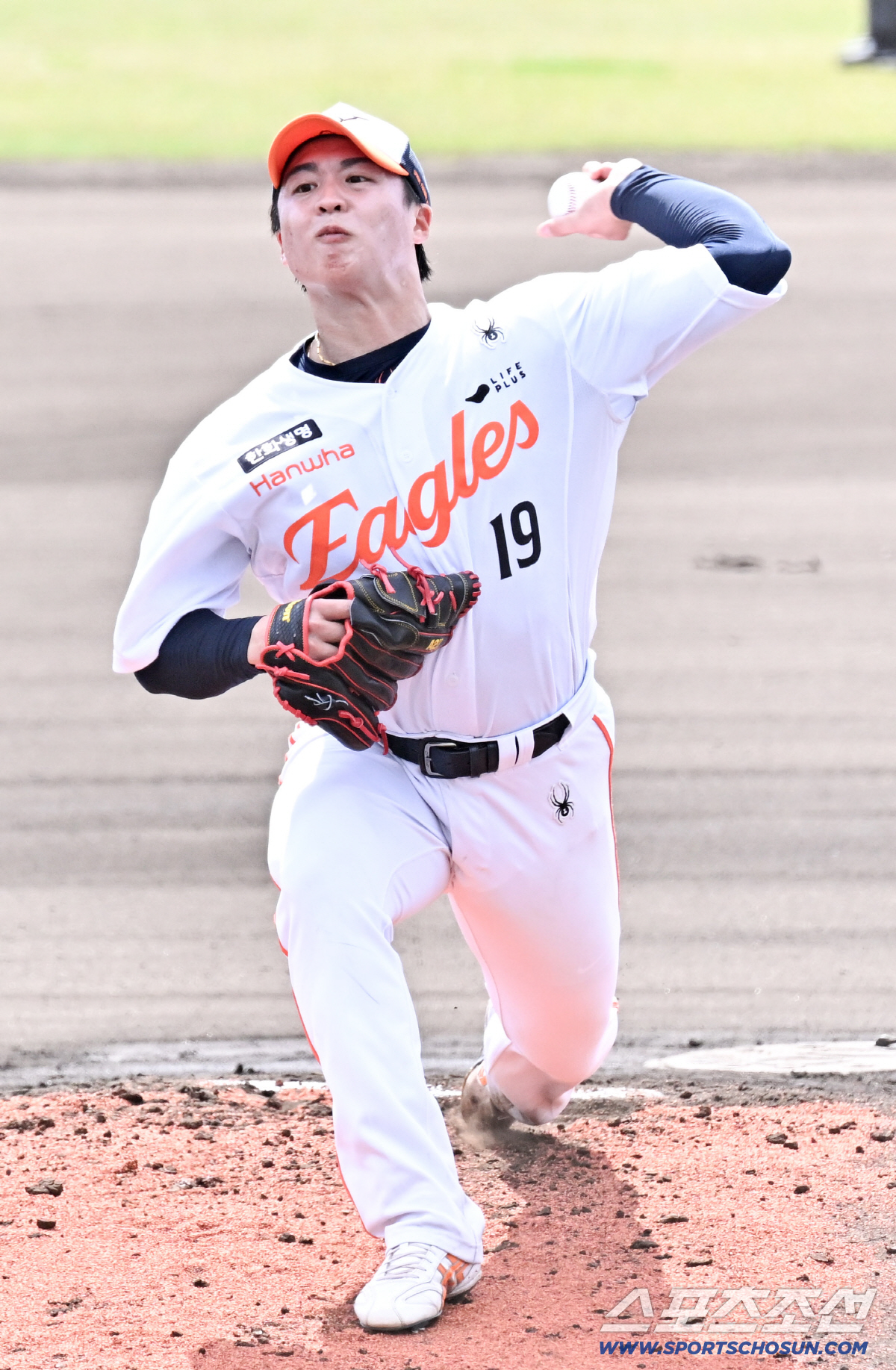 '1회 4실점→3회 3K' '도깨비 피칭' 왕옌청. 한국에서 보여줄 진짜…