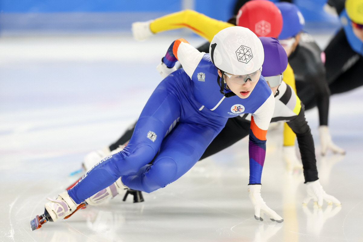 이소연, 밀라노 동계올림픽 쇼트트랙 여자계주에서 금메달 따며 스포츠토토빙…