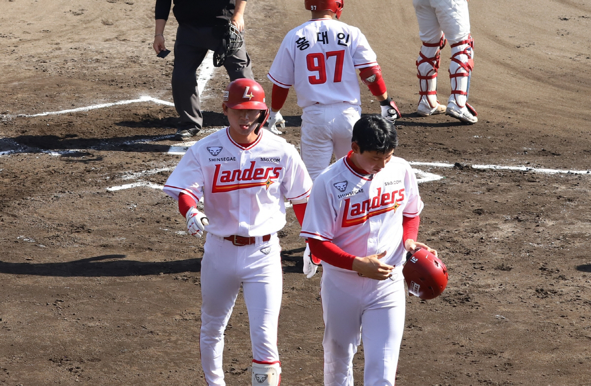 '와 진짜 타격 8위팀 맞나' 23득점-32안타 대폭발! 완전 다른 팀 …