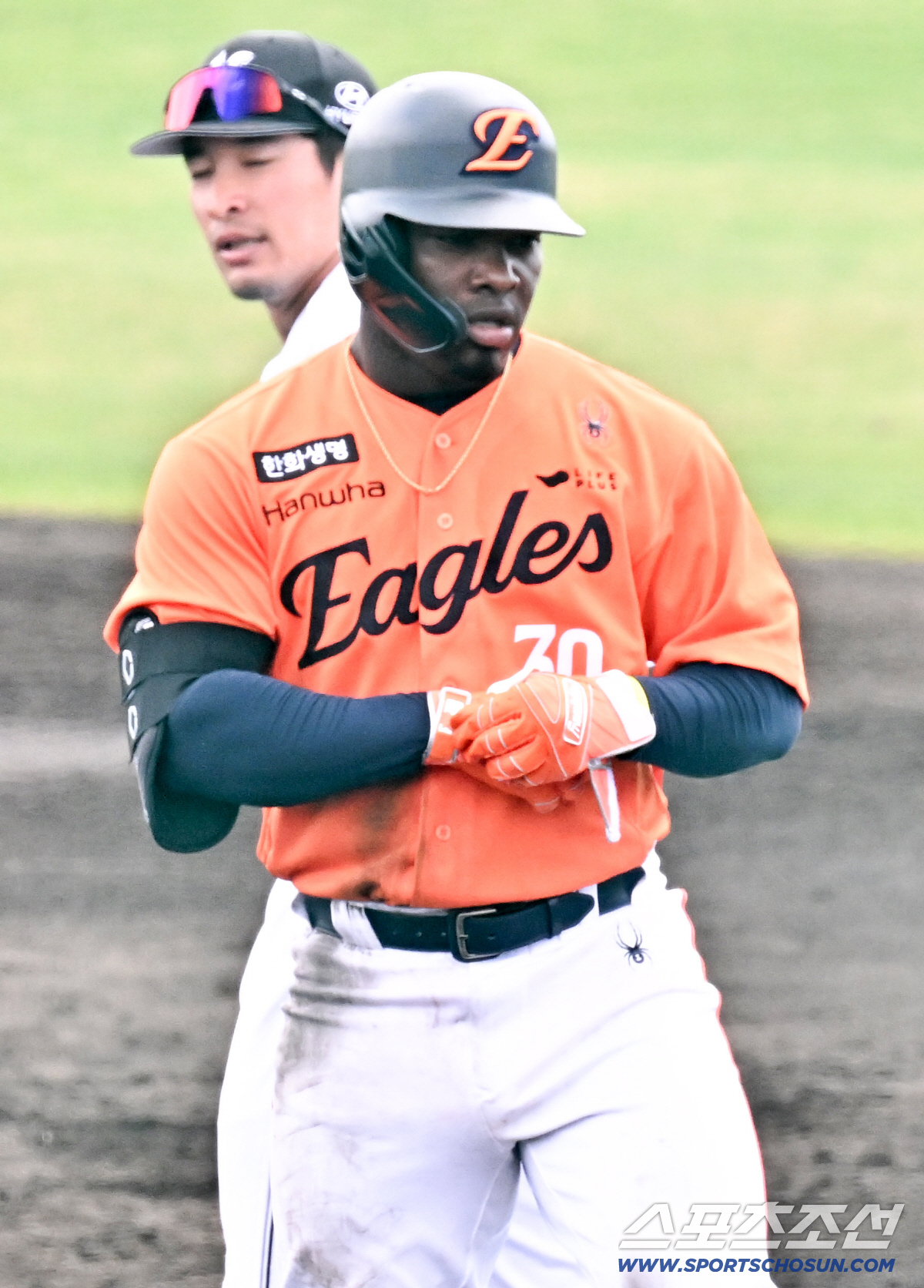 가장 먼저 귀국하는 한화. 우승 준비 됐습니까. 명장의 총평 "수비, 팀…