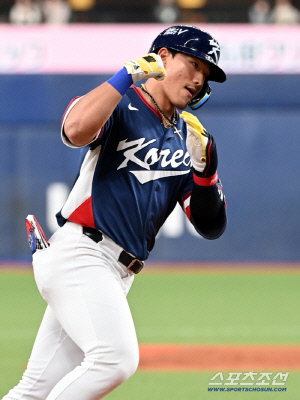 세계가 반했다! 오사카 하늘에 날린 안현민의 시원한 '빠던', WBC도 