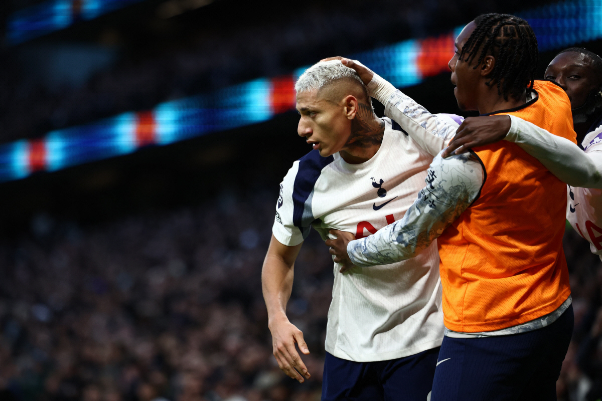 충격! 이란 월드컵 보이콧→'손흥민 멱살' 잡은 토트넘 공격수도 출전 거…