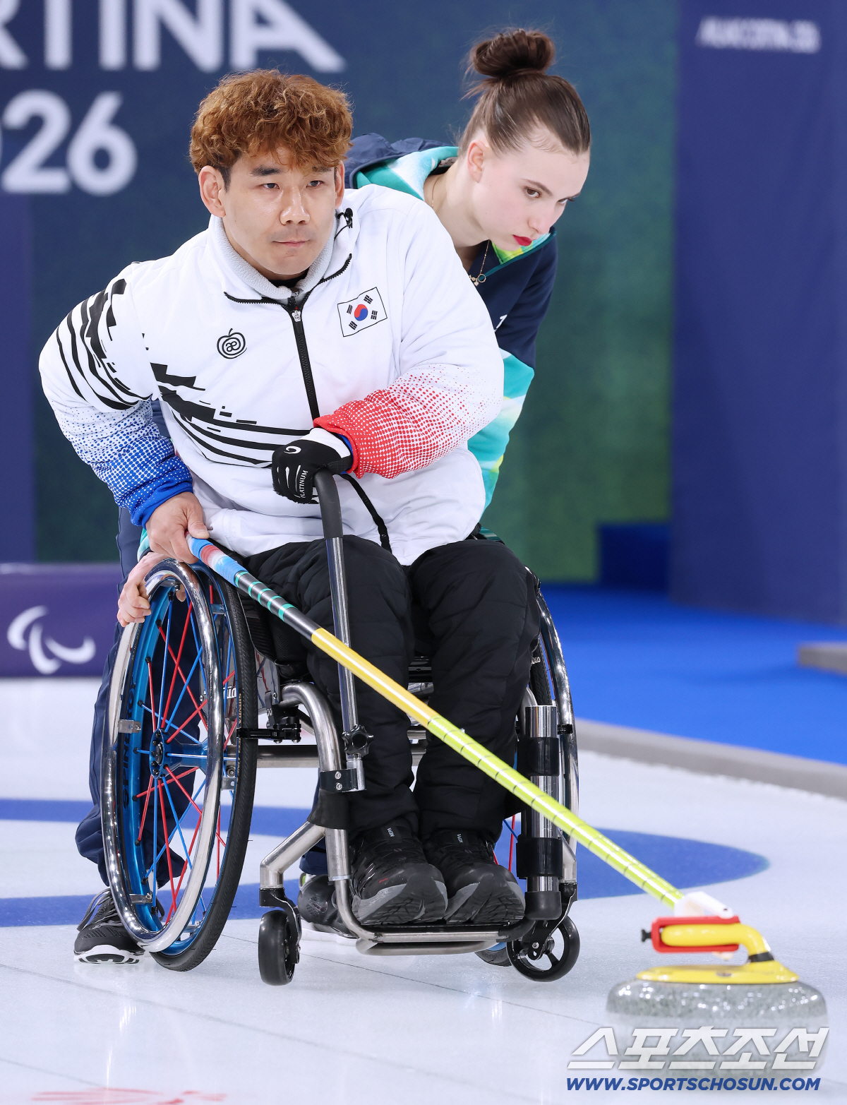 패럴림픽 스타트! 휠체어컬링 믹스더블 '팀200' 이용석X백혜진, 개최국 伊에 5-7 석패...英,日과 예선 2-3차전