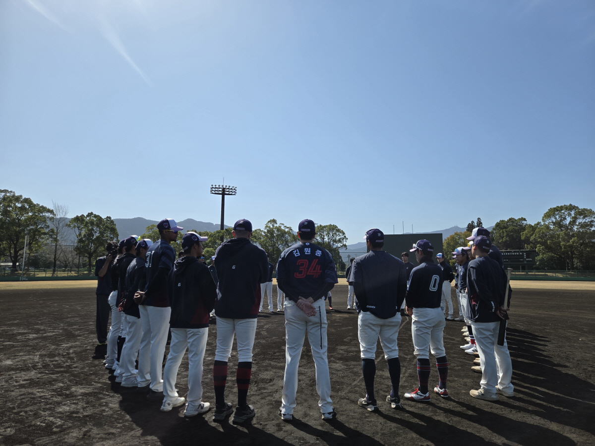 대충격, 말도 많고 탈도 많았던 롯데의 캠프가 막 내렸다...무조건 실력…