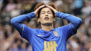 韓 국대 EPL 승격 도전, '1골 최악 부진' 日 국대 때문에 폭망...현지 맹비판 폭격 “재앙 그 자체”