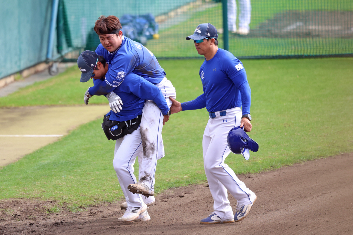 '헤드샷' 이해승 뇌진탕 증세로 조기 귀국. 햄스트링 장승현은 완전 파열…