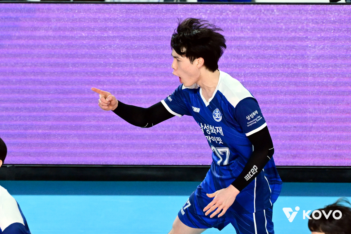 캡틴도, 외인도 없는데…'평균연령 21.8세' 젊은피 4인방의 대반란! …