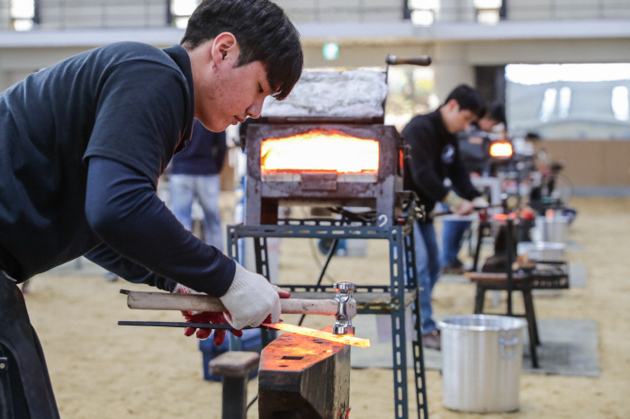 [경마] '전문인력 양성에서 진로탐색 기회까지' 2026년 장제 아카데미 및 장제캠프 참가자 모집