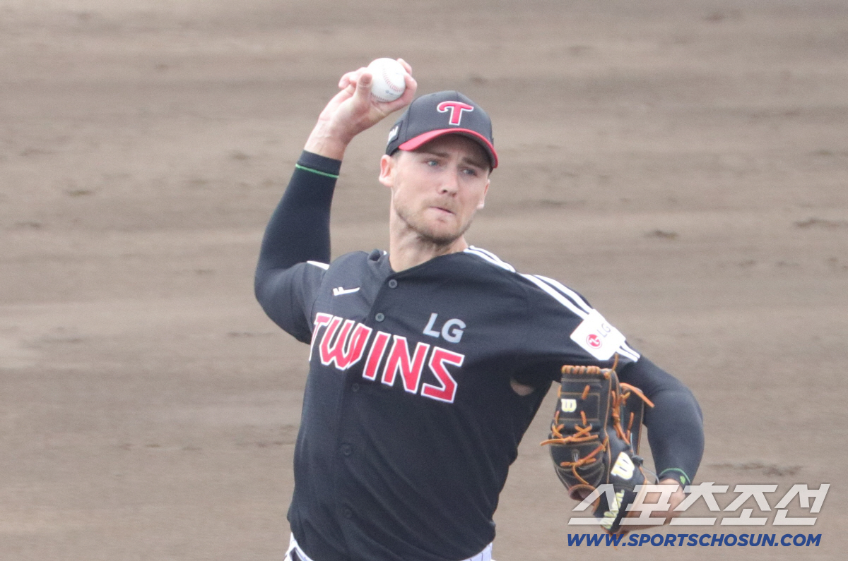 경기도 좋지만 일단 선수보호. 강풍에 7이닝 단축. 25구에 이닝 종료.…