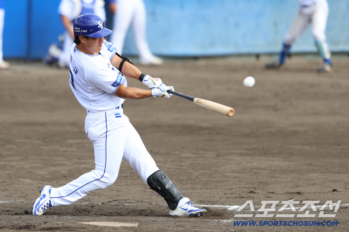 경기도 좋지만 일단 선수보호. 강풍에 7이닝 단축. 25구에 이닝 종료.…